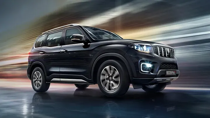 2026 Scorpio N review in black colour 