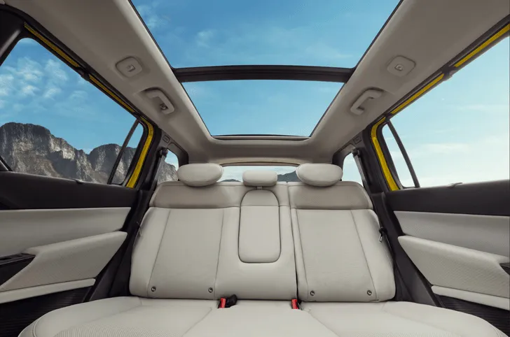 Tata Sierra mileage in city and highway -sunroof view