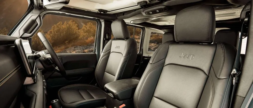 Jeep Wrangler off-road experience in India- interior seats.