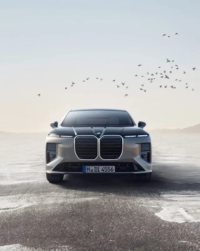BMW 7 Series features and specifications 2026