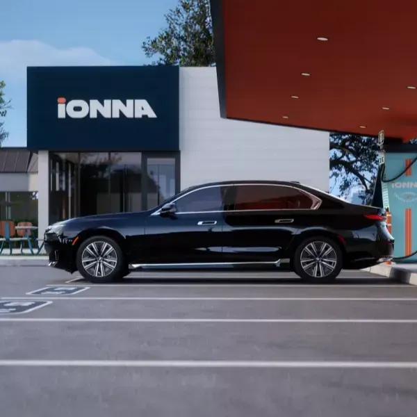 Best Luxury Electric Car in India with Price & Features