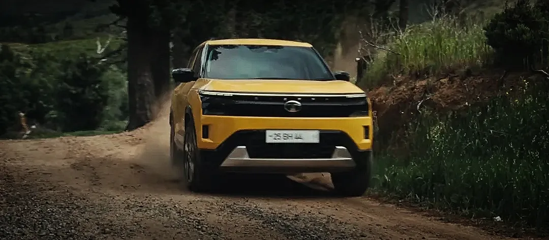 Tata Sierra mileage in city and highway-front view