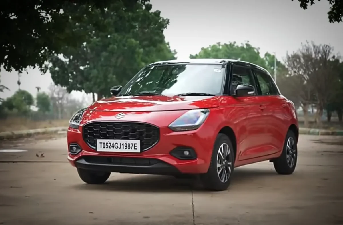 Maruti Suzuki Swift - side view
