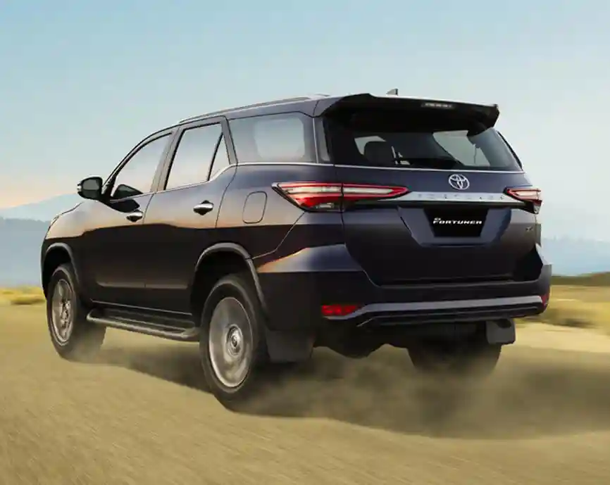 Toyota Fortuner diesel automatic mileage and performance review